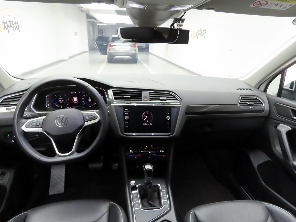 Volkswagen Tiguan - Vista 6