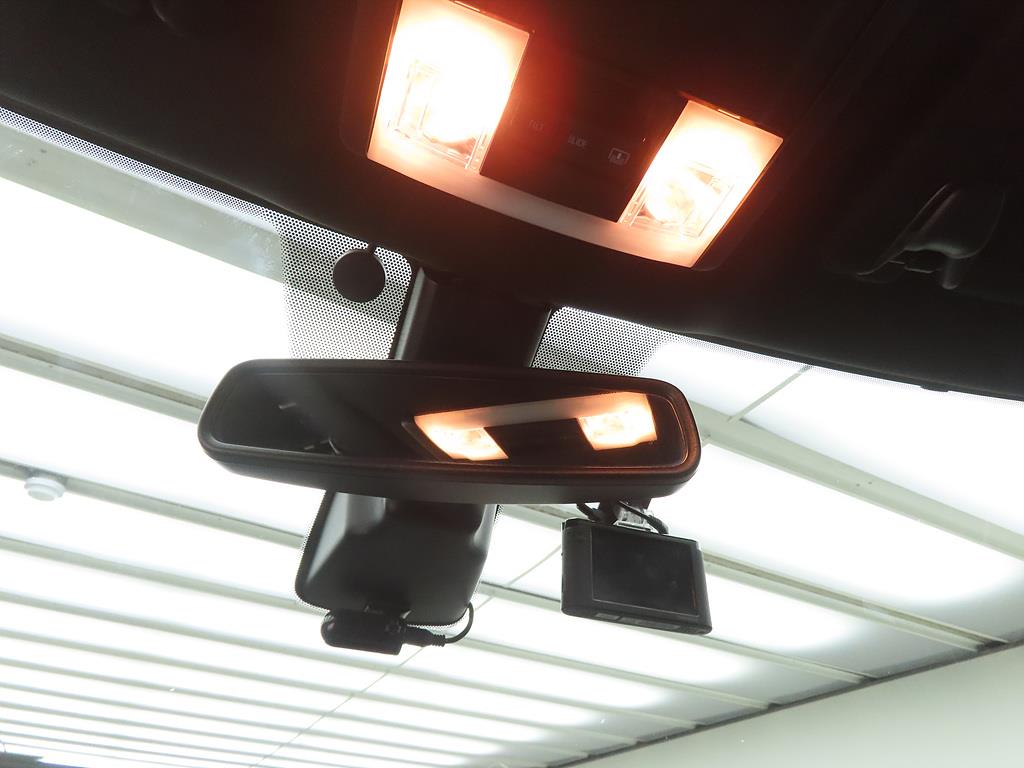 Ford Explorer - Vista 12