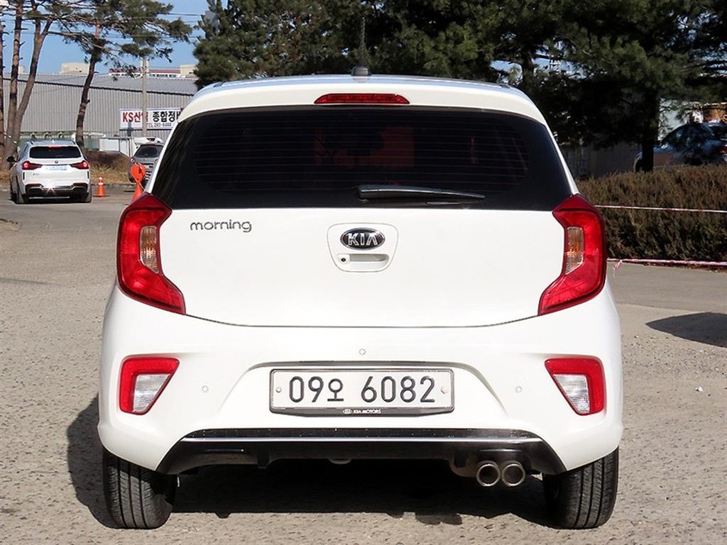 KIA Morning - Vista 4