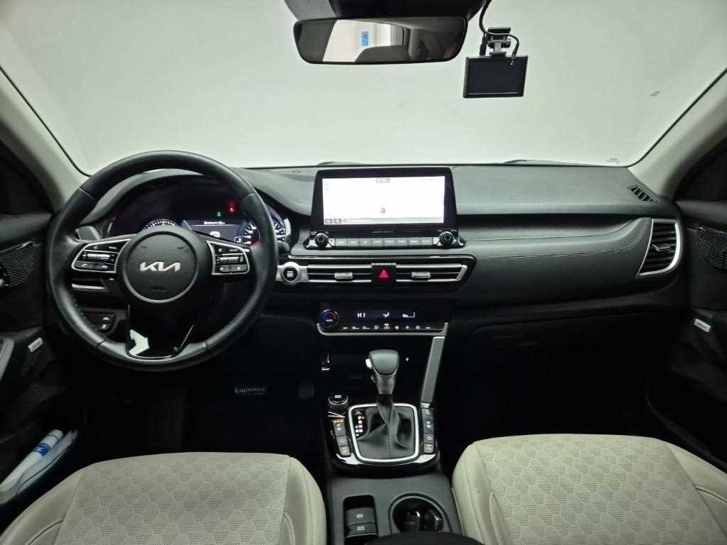 KIA Seltos - Vista 7