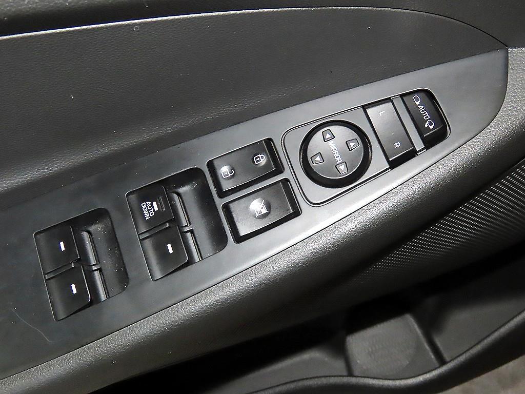 HYUNDAI Tucson 2016 Gris - Importación desde Corea - HF Imports Iquique - Foto 13