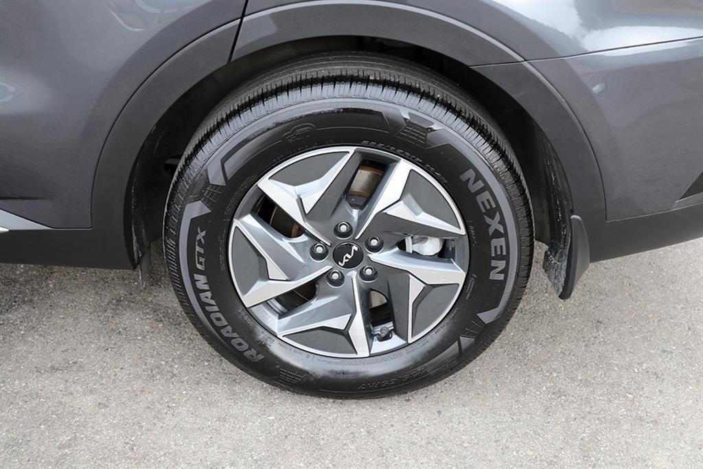 KIA Sorento - Vista 11