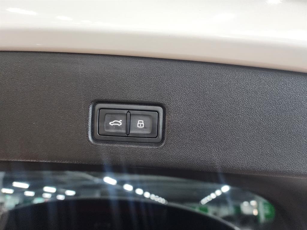 Audi Q4 2023 Blanco - Importación desde Corea - HF Imports Iquique - Foto 20