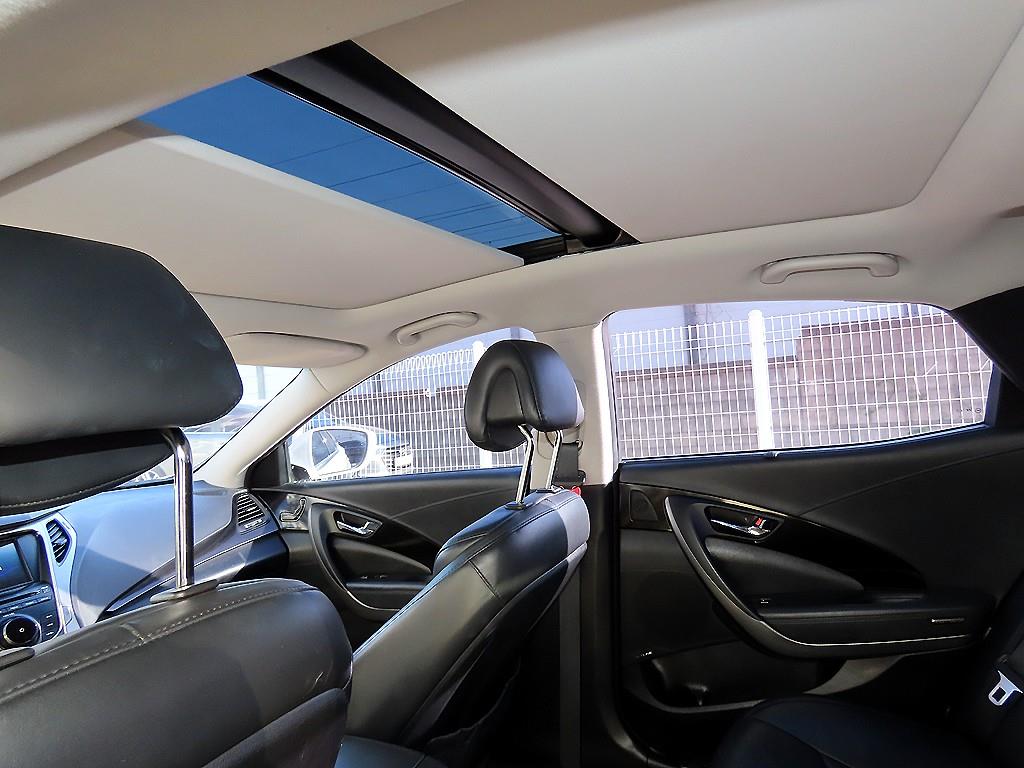 HYUNDAI Grandeur 2013 Blanco - Importación desde Corea - HF Imports Iquique - Foto 18