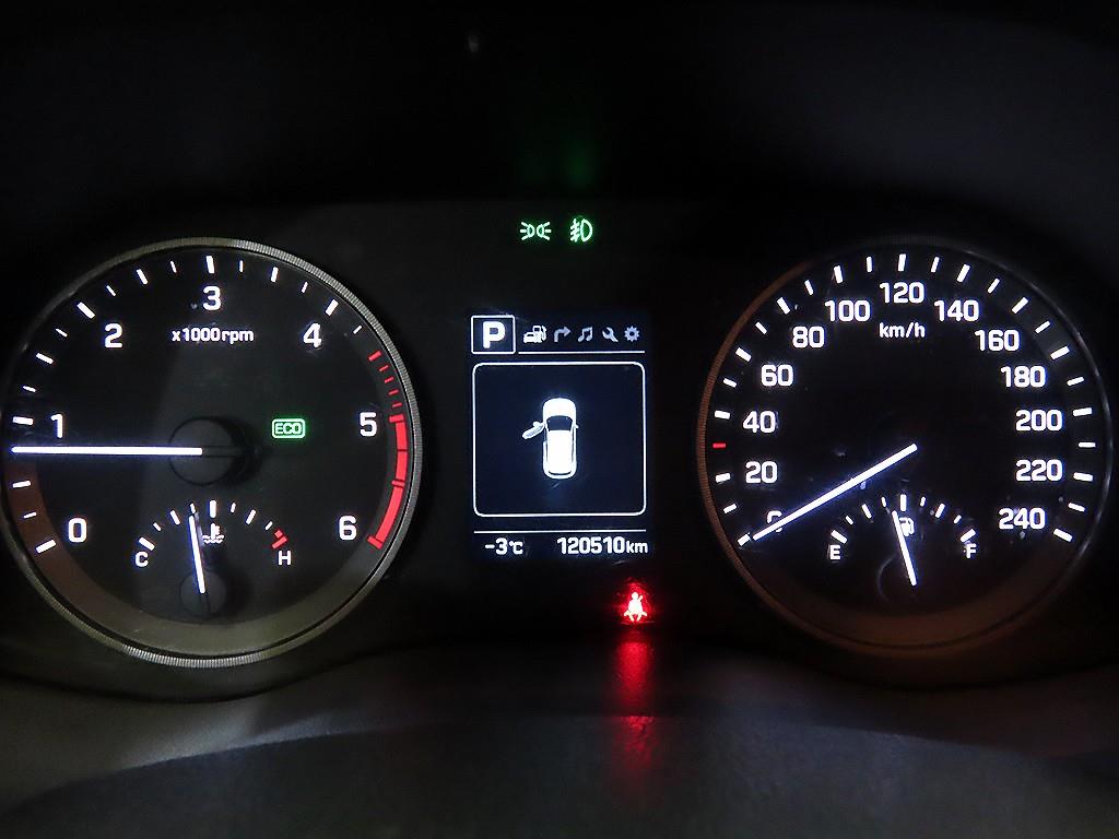 HYUNDAI Tucson - Vista 9