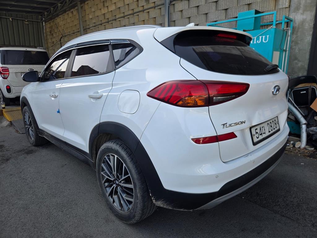 HYUNDAI Tucson - Vista 4