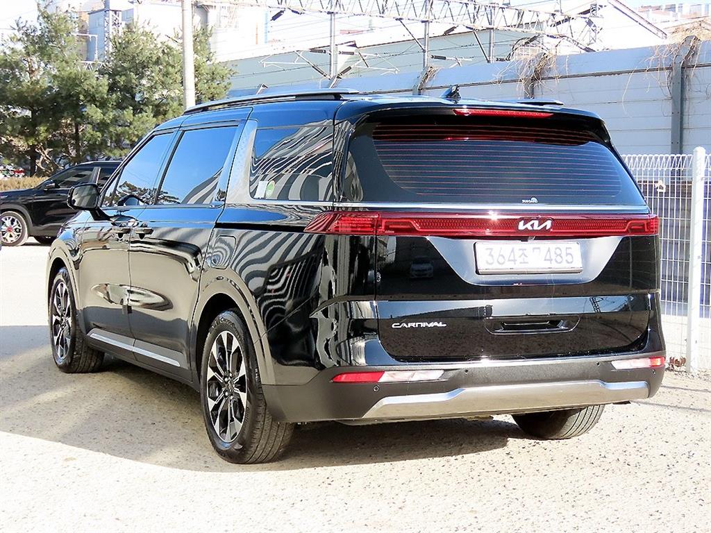 KIA Carnival - Vista 3