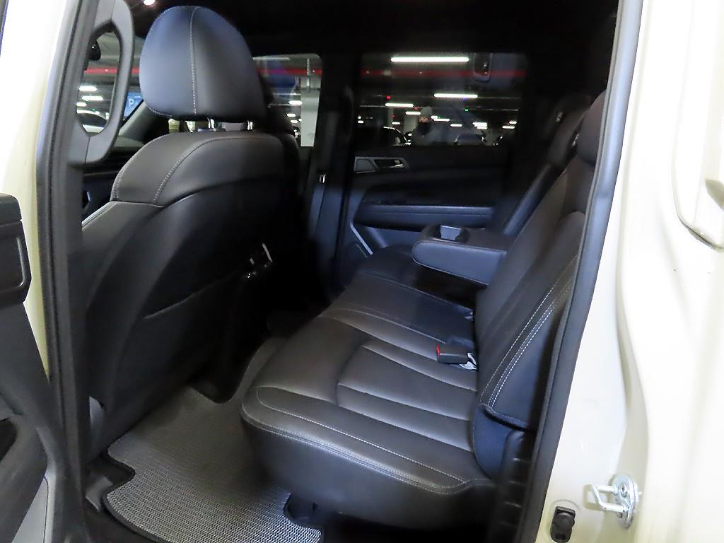 Ssangyong Rexton - Vista 7