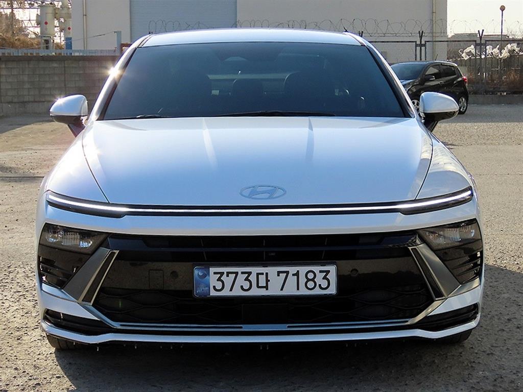 HYUNDAI Sonata 2024 Blanco - Importación desde Corea - HF Imports Iquique - Foto 1