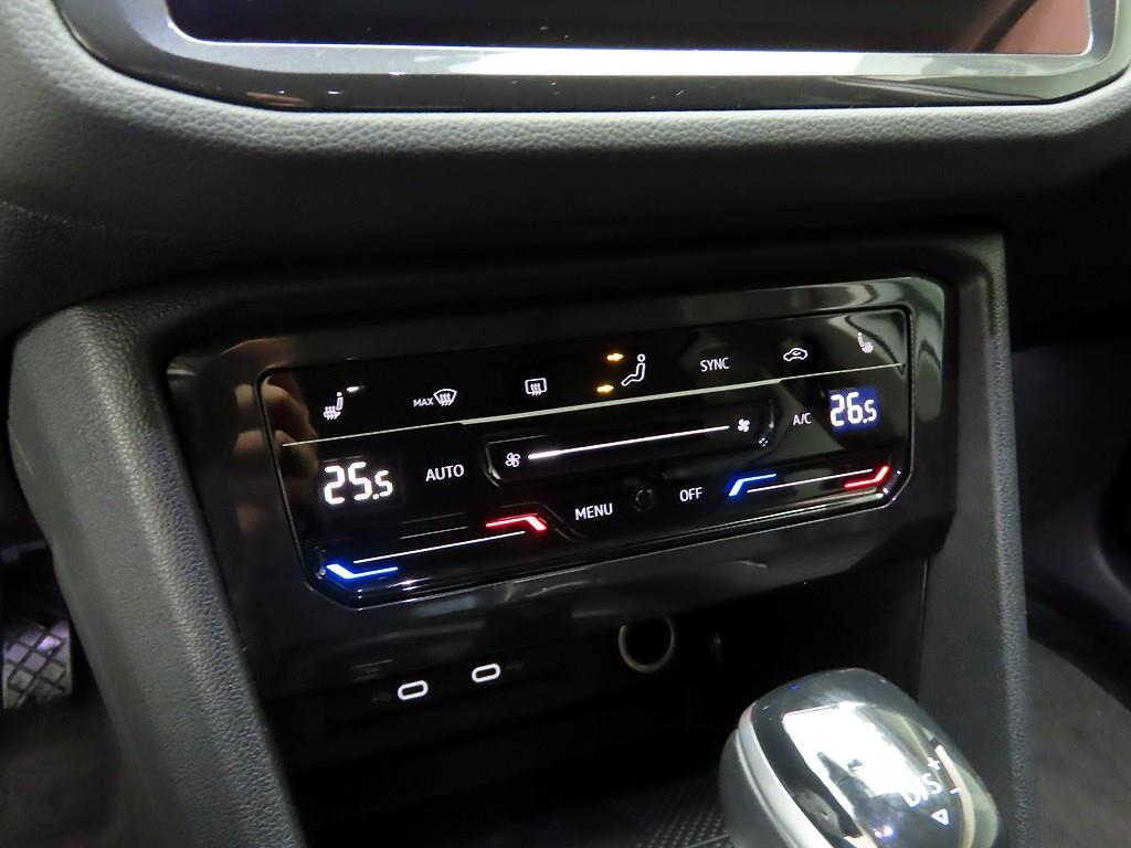 Volkswagen Tiguan - Vista 9