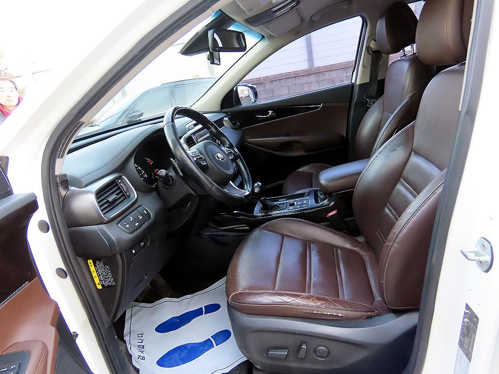 KIA Sorento - Vista 5