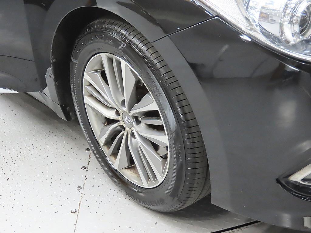 HYUNDAI Grandeur - Vista 9