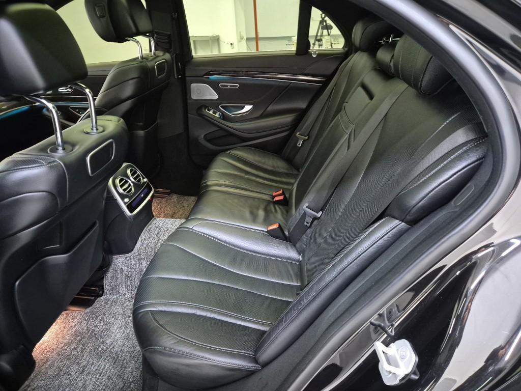 Mercedes Benz S Class - Vista 12