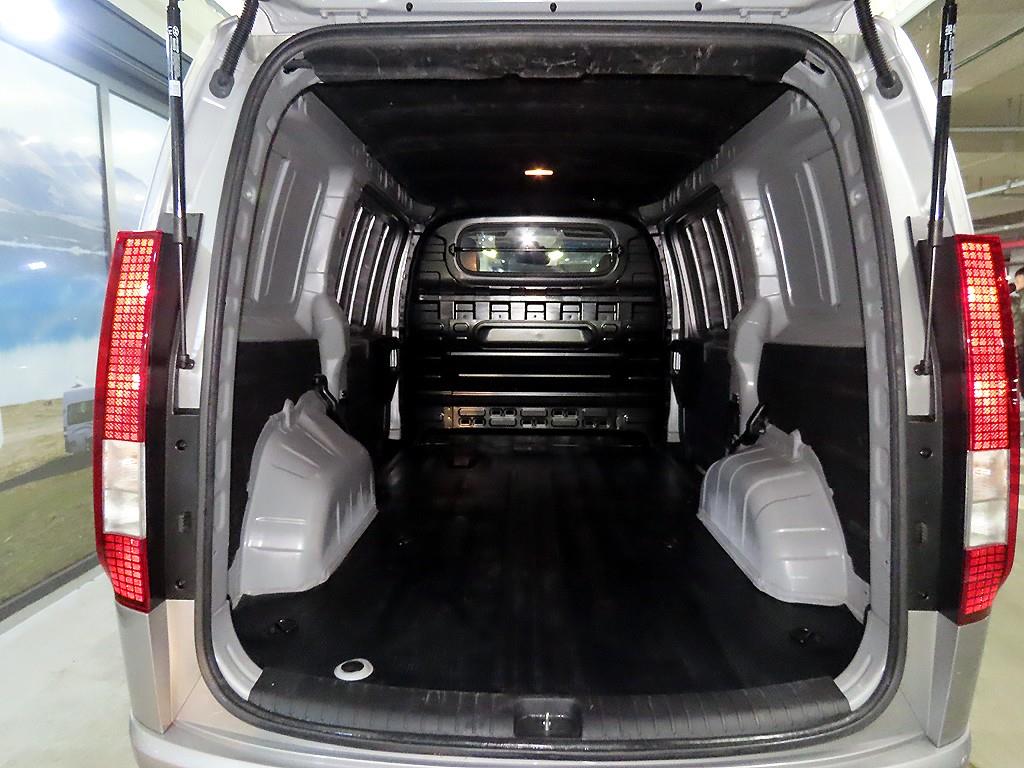 HYUNDAI Staria 2024 Gris - Importación desde Corea - HF Imports Iquique - Foto 17