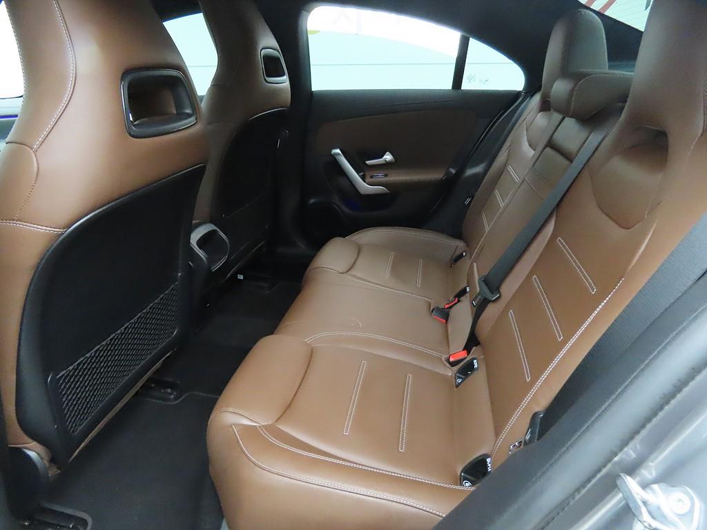 Mercedes Benz CLA Class - Vista 8