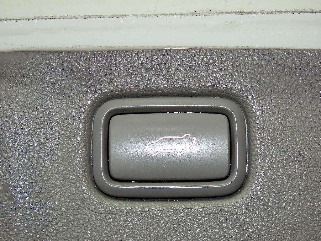 KIA Carnival 2016 Blanco - Importación desde Corea - HF Imports Iquique - Foto 16