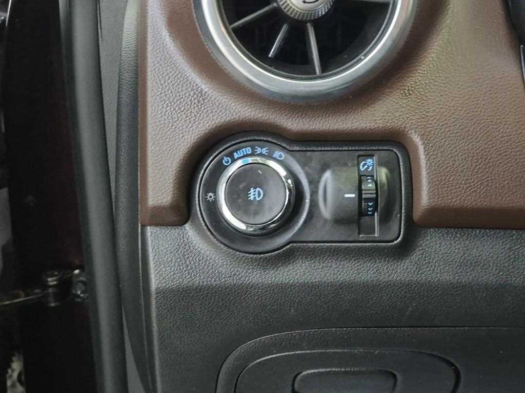 Chevrolet Trax 2015 Café - Importación desde Corea - HF Imports Iquique - Foto 17