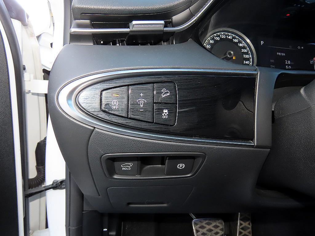 Genesis GV70 2022 Blanco - Importación desde Corea - HF Imports Iquique - Foto 13