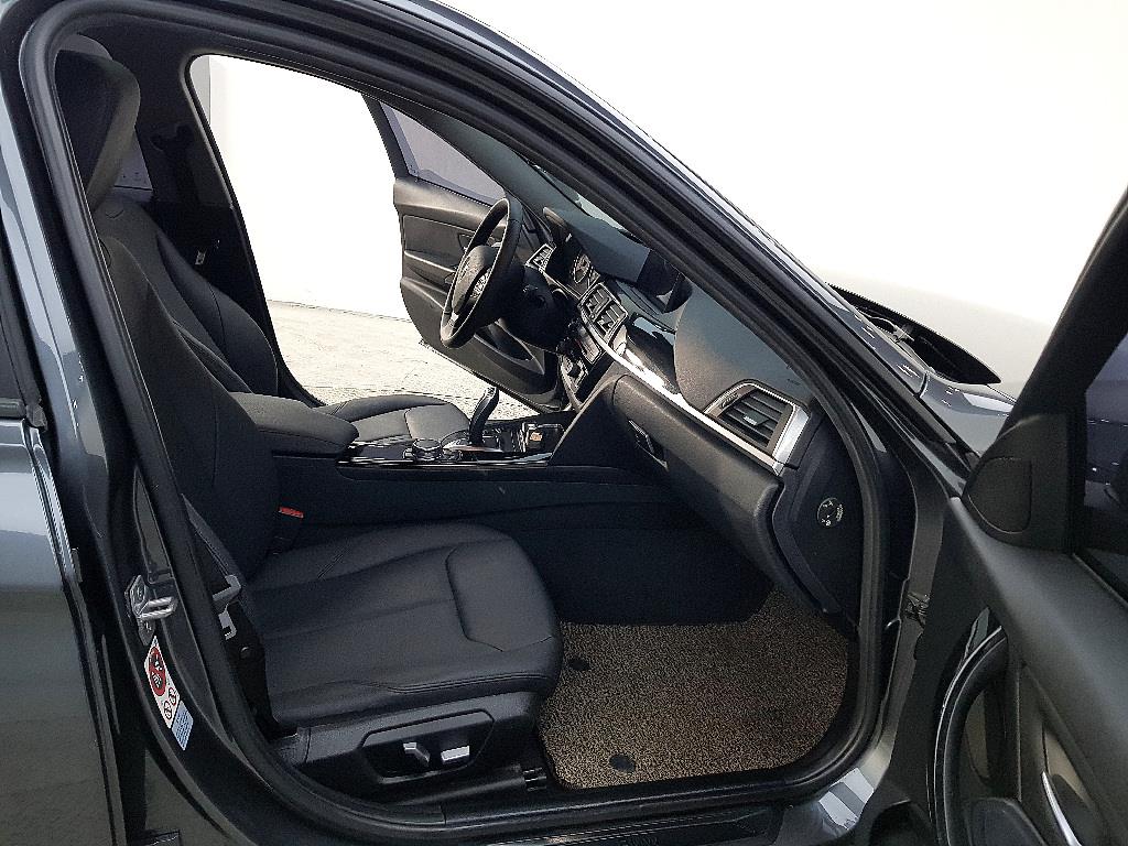 BMW 3 series 2016 Gris - Importación desde Corea - HF Imports Iquique - Foto 13