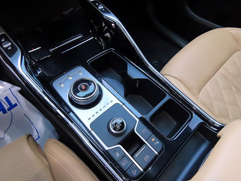 KIA Sorento - Vista 10