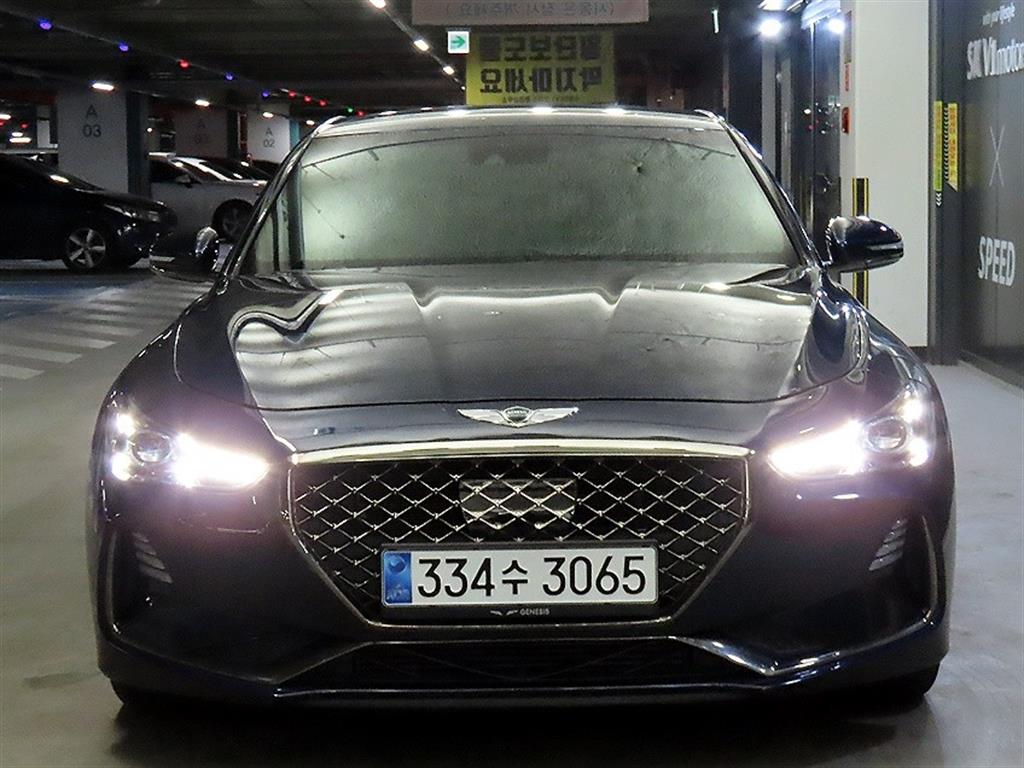 Genesis G70 - Vista 2