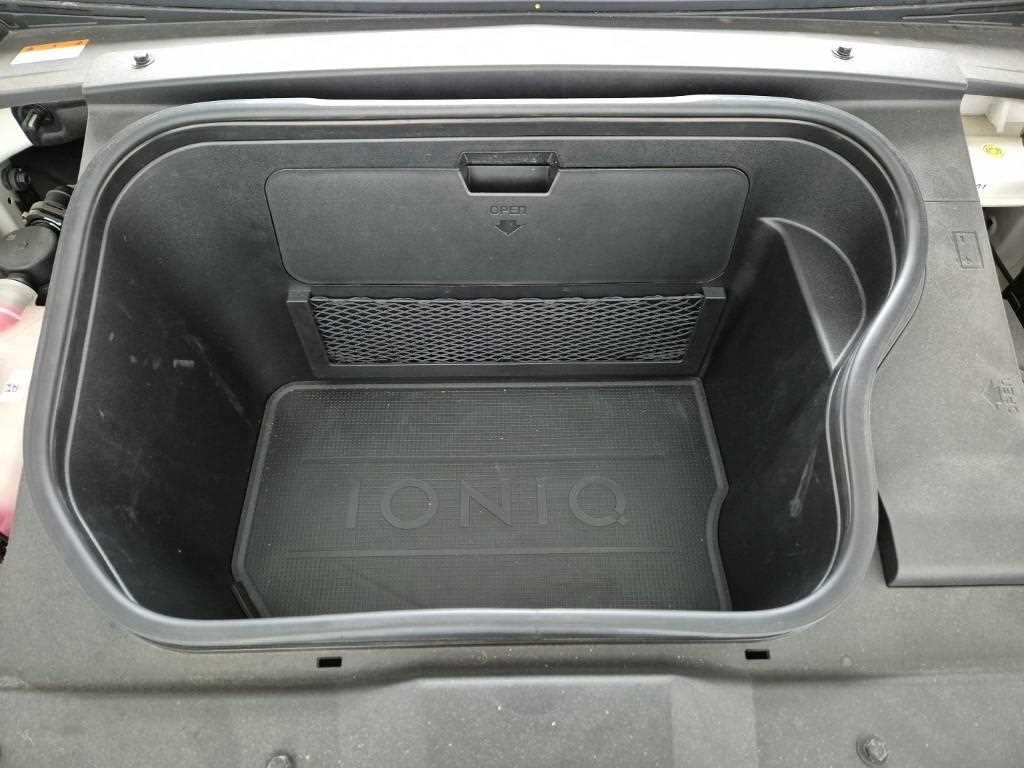 HYUNDAI Ioniq 6 - Vista 5