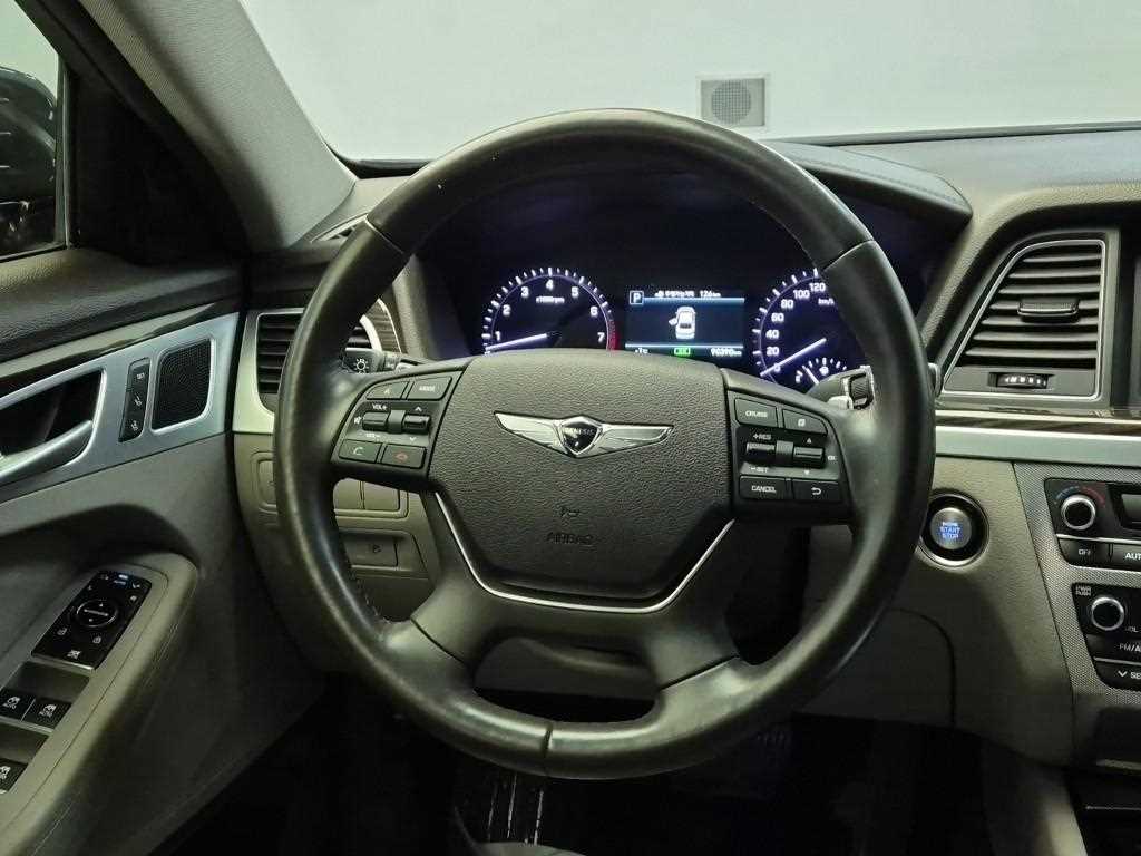 Genesis G80 - Vista 9