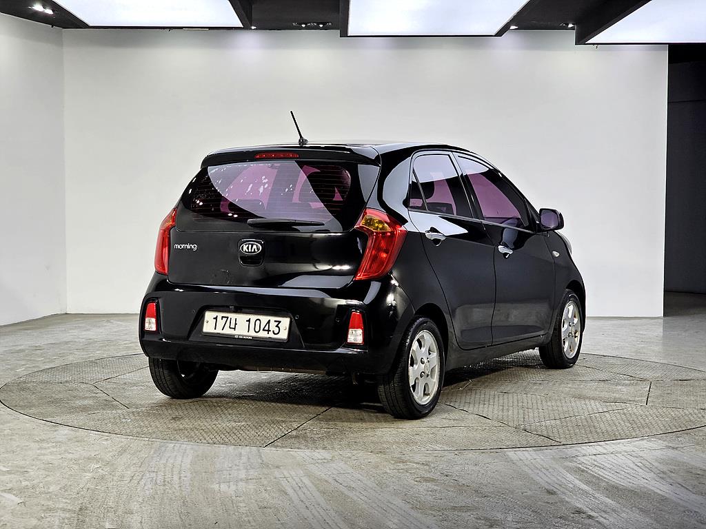 KIA Morning - Vista 4