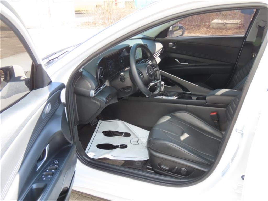 HYUNDAI Avante 2023 Blanco - Importación desde Corea - HF Imports Iquique - Foto 13