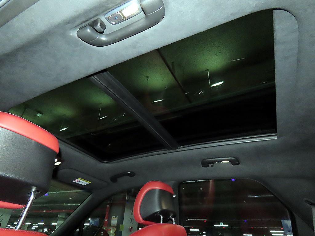 Genesis GV70 2024 Gris - Importación desde Corea - HF Imports Iquique - Foto 14