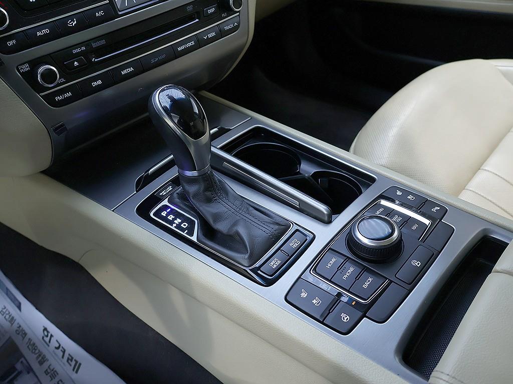 HYUNDAI Genesis 2015 Blanco - Importación desde Corea - HF Imports Iquique - Foto 10