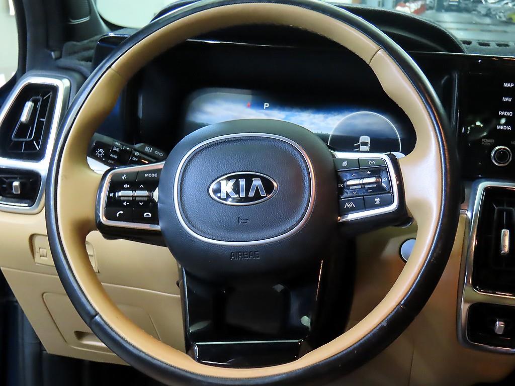 KIA Sorento - Vista 8