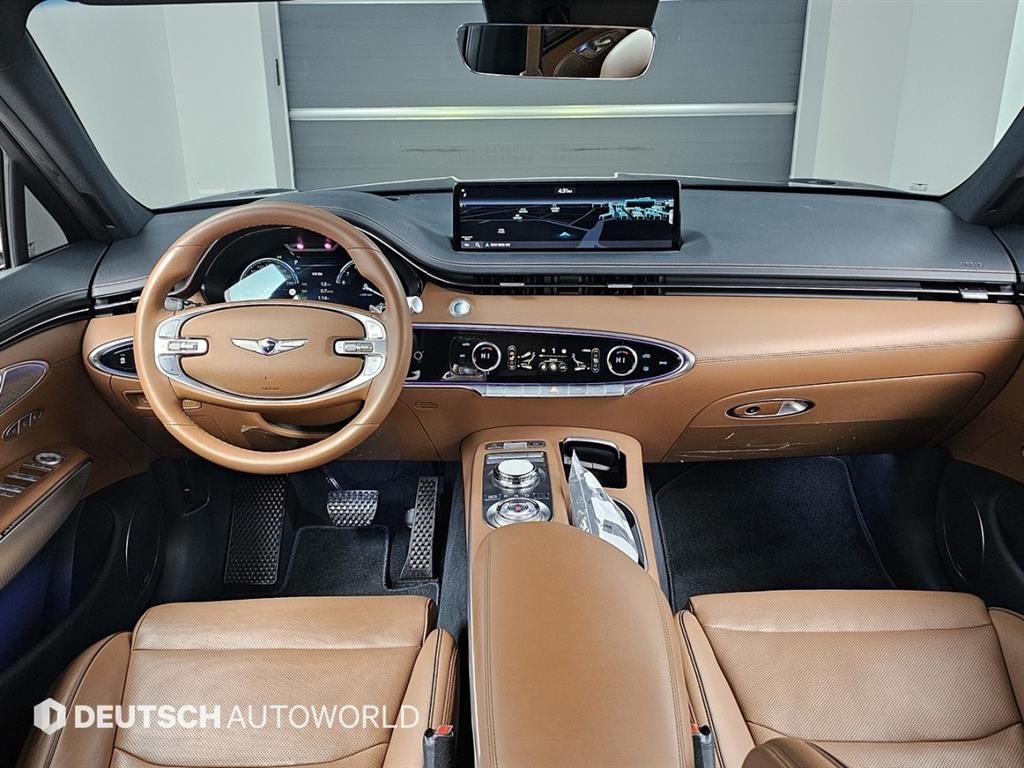 Genesis GV70 - Vista 7