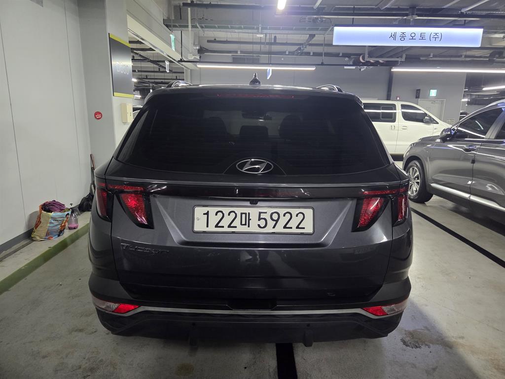 HYUNDAI Tucson - Vista 5