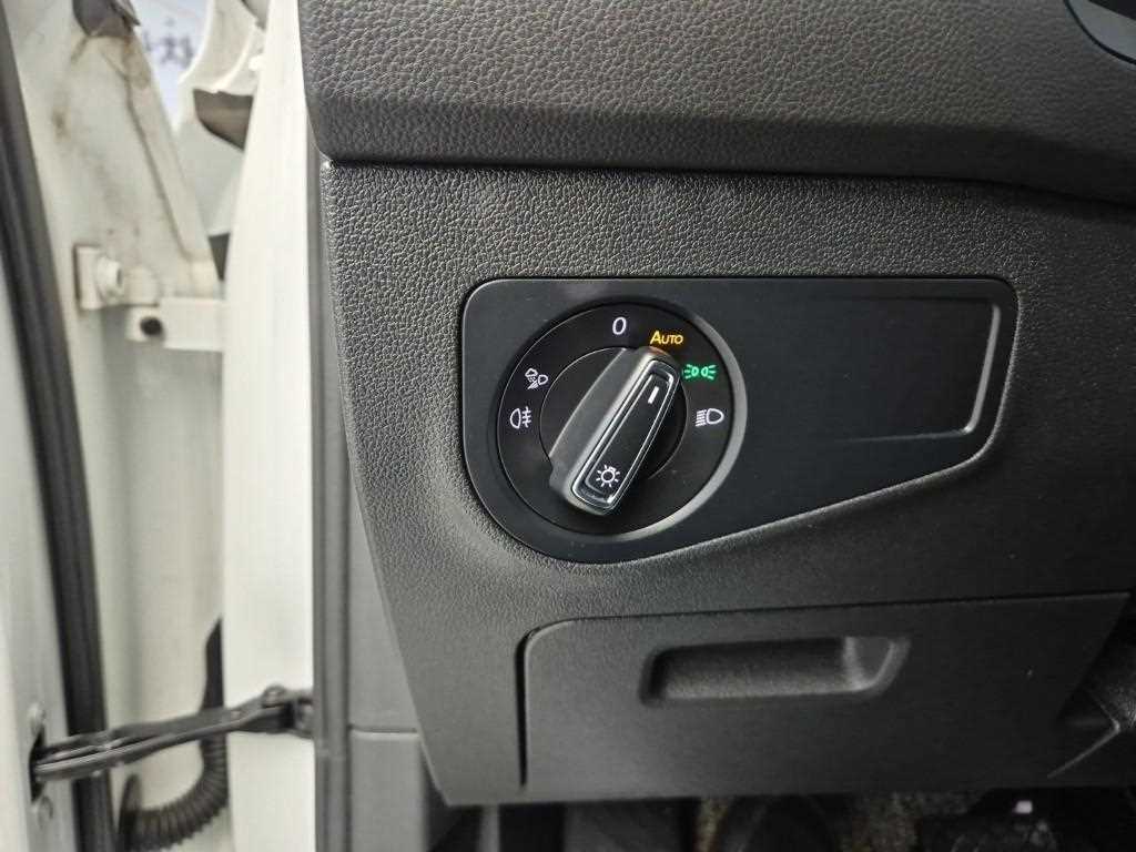 Volkswagen Tiguan 2023 Blanco - Importación desde Corea - HF Imports Iquique - Foto 16