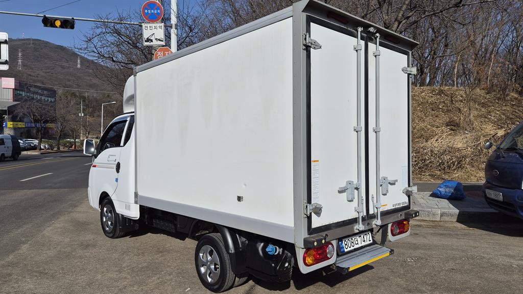 Small Truck Freezer Box(High Deck) - Vista 4