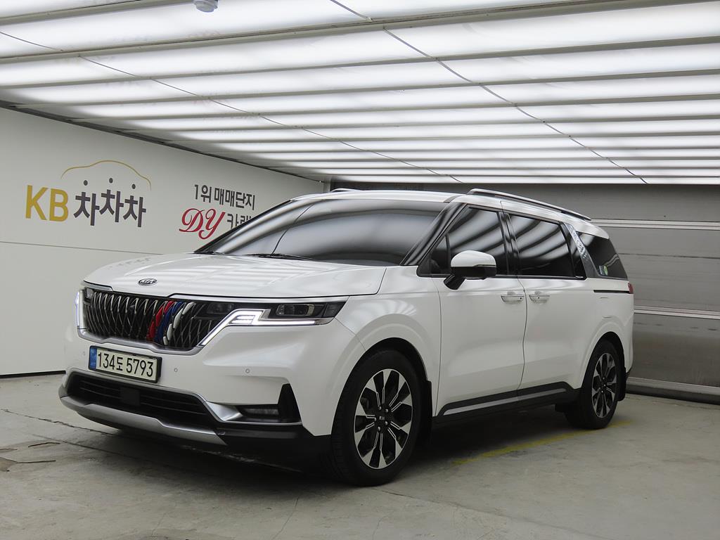 KIA Carnival 2021 Blanco - Importación desde Corea - HF Imports Iquique - Foto 1