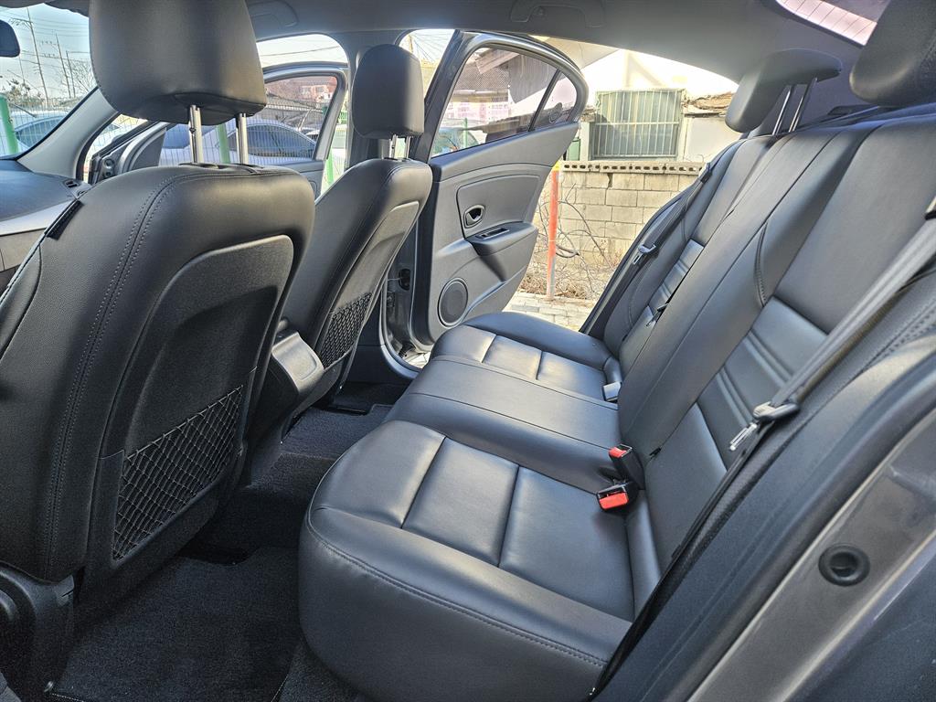 SAMSUNG SM3 - Vista 8