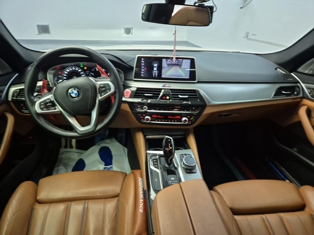 BMW 5 Series - Vista 7