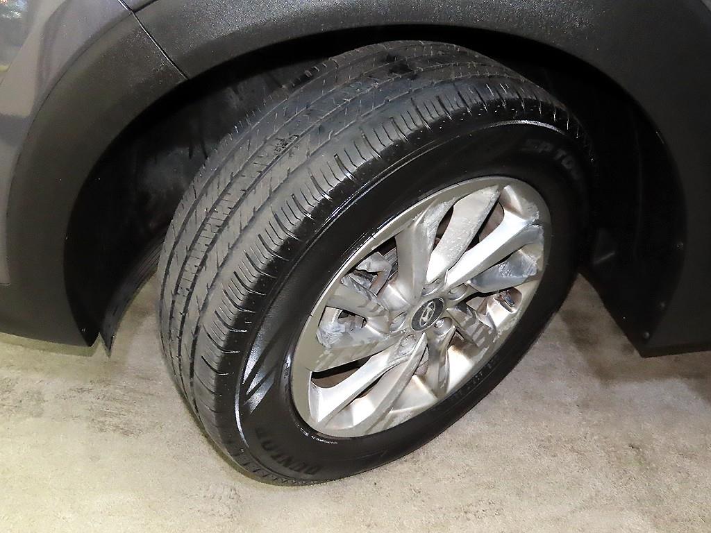 HYUNDAI Tucson 2016 Gris - Importación desde Corea - HF Imports Iquique - Foto 19