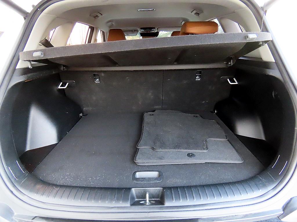 KIA Seltos 2023 Blanco - Importación desde Corea - HF Imports Iquique - Foto 16