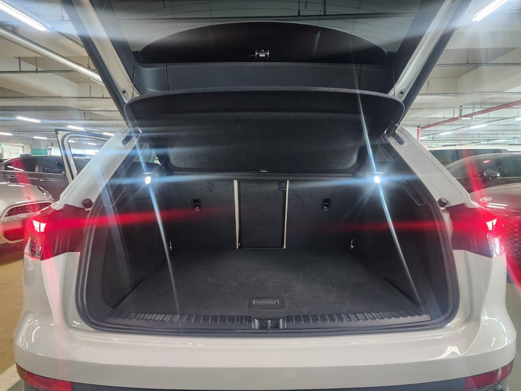 Audi Q4 2023 Blanco - Importación desde Corea - HF Imports Iquique - Foto 19