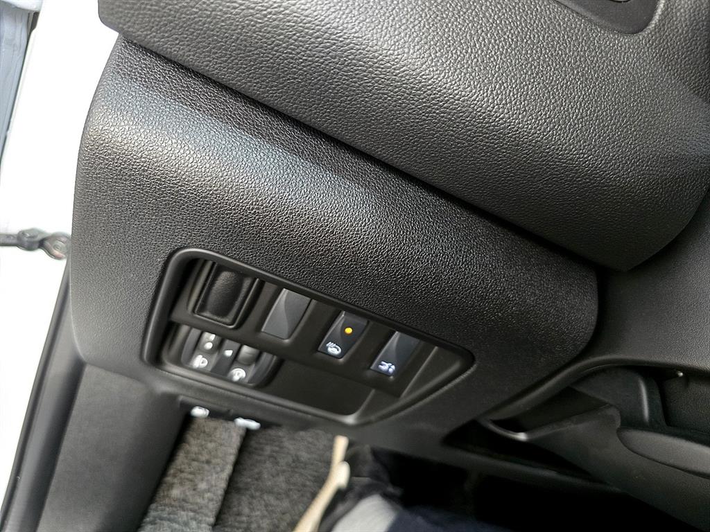 SAMSUNG QM6 - Vista 12