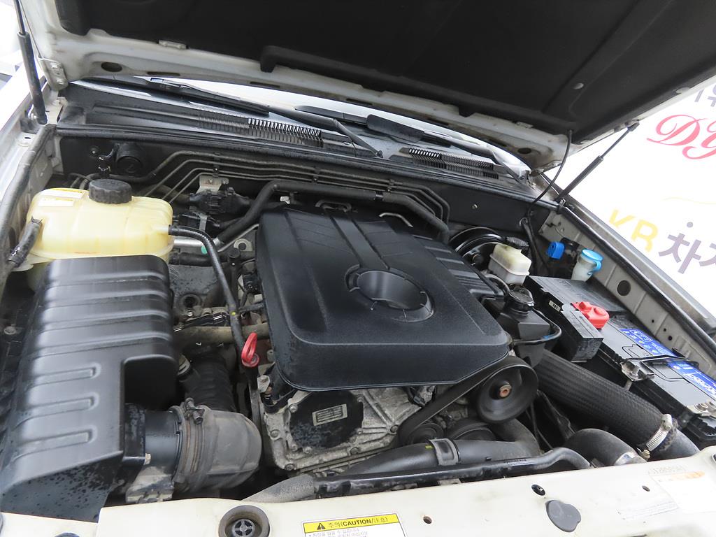 Ssangyong Rexton 2013 Plateado - Importación desde Corea - HF Imports Iquique - Foto 19