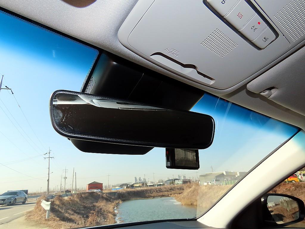 HYUNDAI Grandeur - Vista 12