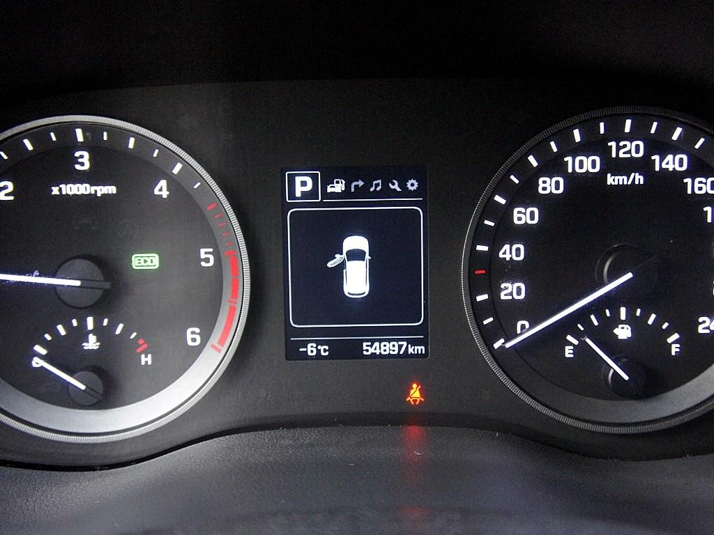 HYUNDAI Tucson 2017 Gris - Importación desde Corea - HF Imports Iquique - Foto 9