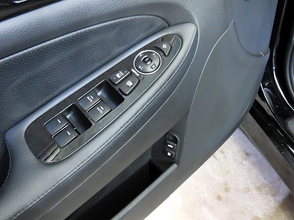 HYUNDAI Genesis 2013 Negro - Importación desde Corea - HF Imports Iquique - Foto 13