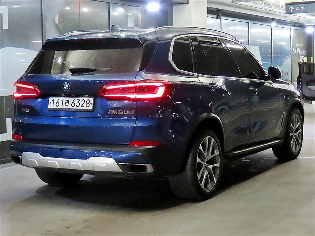 BMW X5 - Vista 4