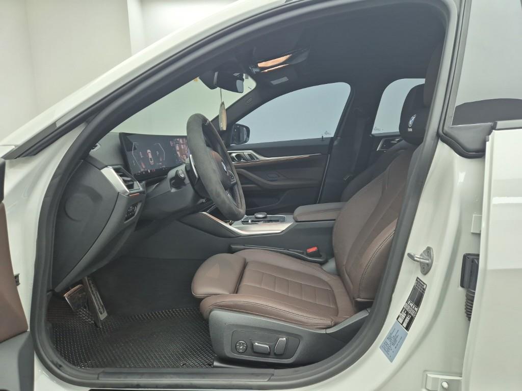 BMW 4 Series - Vista 11