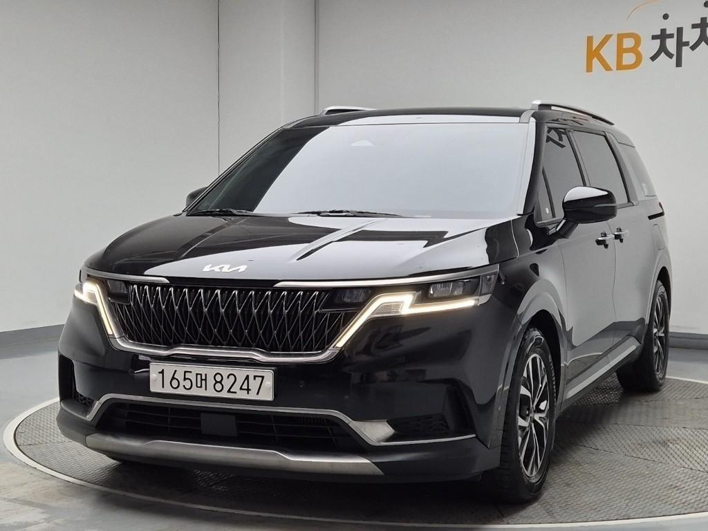 KIA Carnival 2022 Negro - Importación desde Corea - HF Imports Iquique - Foto 1